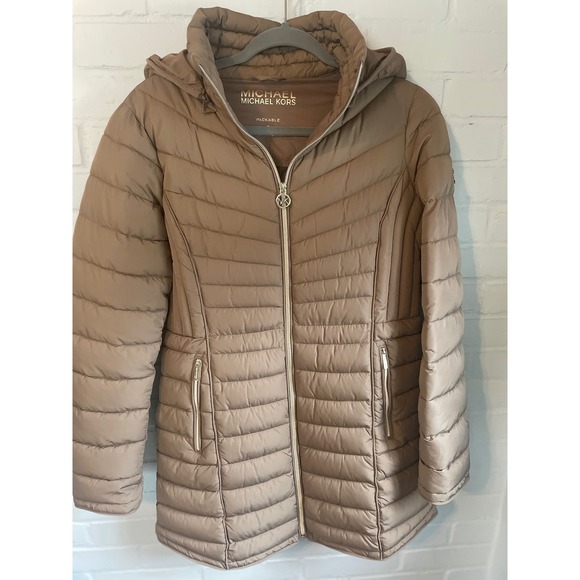 Michael Kors Jackets & Blazers - Michael Kors Women's Light Brown Quilted Packable Puffer Coat